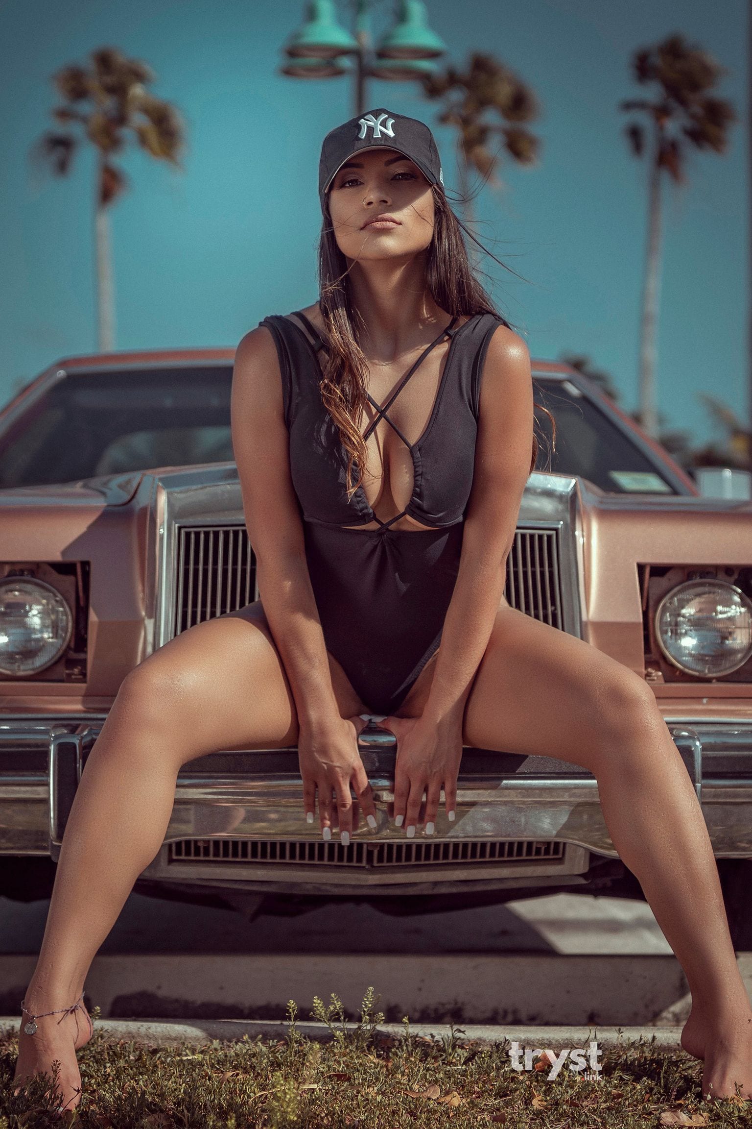 4b85337693a7f5e7cc11b3007624057b